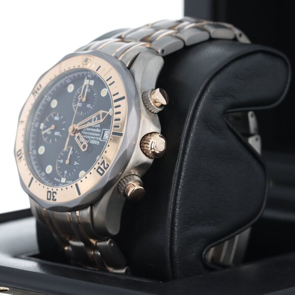 Omega Seamaster Professional Chronograph41mm,Deep Blue Wave Dial - RG & Titanium - Picture 2 of 5
